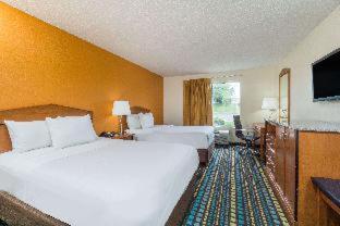 Days Inn By Wyndham Florence Cincinnati Area Room photo