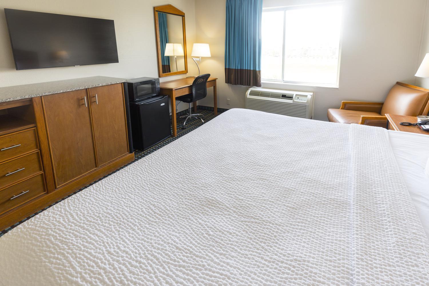 Days Inn By Wyndham Florence Cincinnati Area Exterior photo