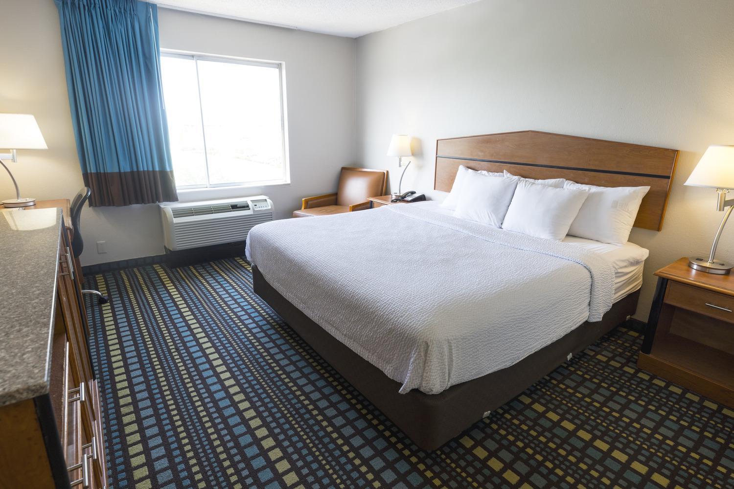 Days Inn By Wyndham Florence Cincinnati Area Exterior photo