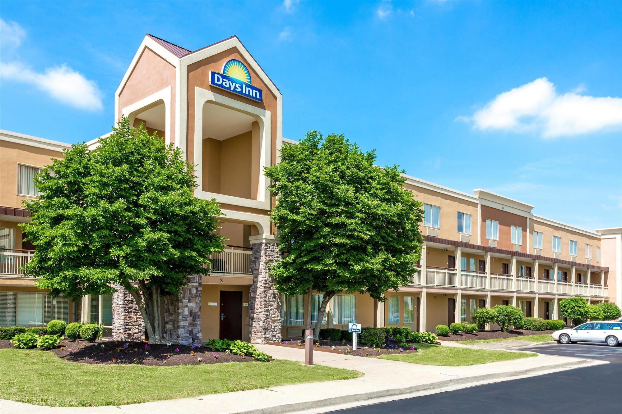 Days Inn By Wyndham Florence Cincinnati Area Exterior photo